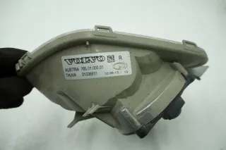 31335851 Фара противотуманная правая Volvo V70 3 Арт e10687211, вид 3