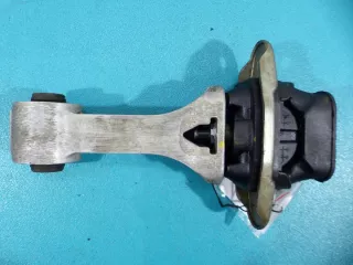 17011308 Подушка крепления КПП Hyundai i30 PD Арт e10697408, вид 1