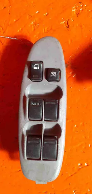   Кнопка стеклоподъемника переднего левого Nissan Almera Tino Арт 1011000, вид 1