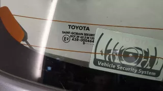  Замок крышки багажника Toyota Yaris 2 Арт 11416466, вид 2