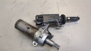 1235092,22807512,13279297 Замок зажигания Opel Astra J Арт 20443766, вид 1