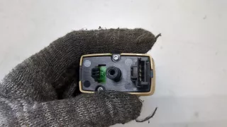 A2518200510 Кнопка стеклоподъемника заднего левого Mercedes GL X164 Арт 20439754, вид 3