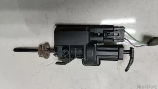 8200305732 Активатор замка крышки бензобака Renault Clio 3 Арт E90465638, вид 2