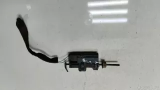 8200305732 Активатор замка крышки бензобака Renault Clio 3 Арт E90465638, вид 3