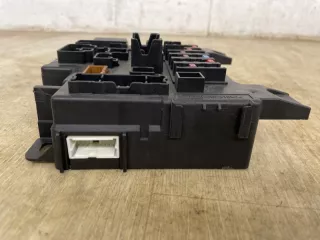 8637A322 Блок предохранителей Mitsubishi Outlander 1 Арт 2-7099, вид 3