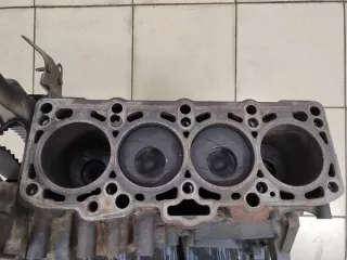 038100040M Блок двигателя Volkswagen Passat B6 Арт 2-22720, вид 4