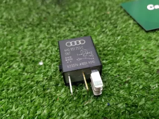 4H0951253C Реле Audi A1 Арт 2-23582, вид 2