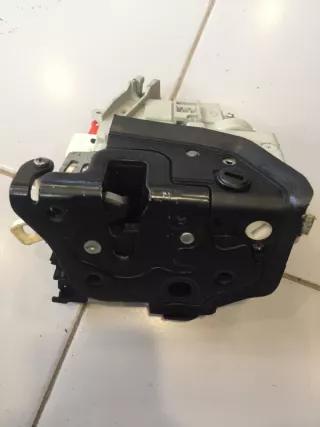 8K0839016F Замок двери Audi A4 B8 Арт 2-27506, вид 3