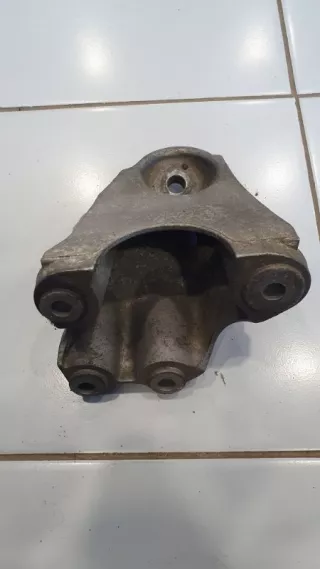 7L6199307A Кронштейн подушки двс Audi Q7 4L Арт 2-30643, вид 2
