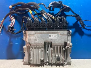 9452590 Блок управления двигателем BMW 2 F45/F46 Арт 2-31416, вид 1