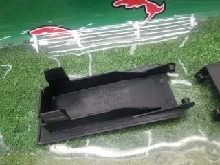 4f0971981 Крышка блока предохранителей Audi A6 C6 (S6,RS6) Арт 2-32004, вид 2
