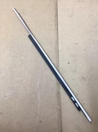 8R0853283C2ZZ Уплотнитель Audi Q5 1 Арт 2-38161, вид 1