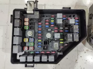 25954993 Блок предохранителей Cadillac CTS 2 Арт 2-38295, вид 2