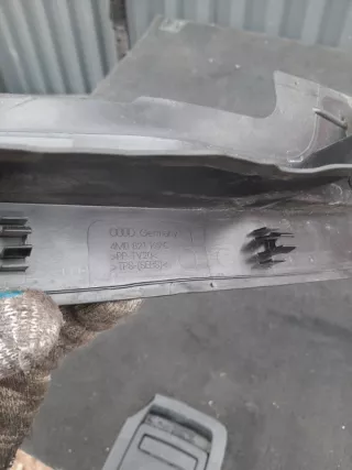 4M0821169C Уплотнитель капота Audi Q7 4M Арт 2-51918, вид 4