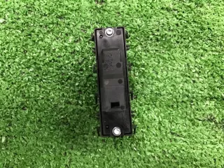 A2049058502 Кнопка центрального замка Mercedes GLS X166 Арт 2-55853, вид 2