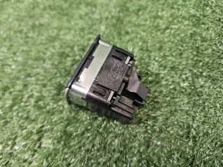 A1668707610 Кнопка открытия багажника Mercedes GLS X166 Арт 2-56558, вид 4