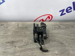 1450955 Фланец (тройник) системы охлаждения Ford Focus 2 restailing Арт 2-57709, вид 3