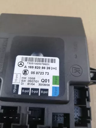 A1698203285 Блок управления двери Mercedes A W169 Арт 2-64685, вид 2