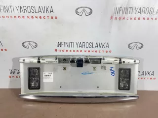 908197S610 Подиум крепление номера Infiniti QX56 1 Арт 2-70462, вид 1