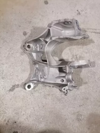 80A399295R Кронштейн подрамника Audi Q5 1 Арт 2-79252, вид 2