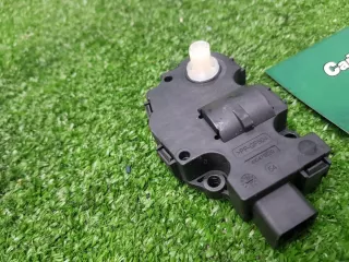 K9749006 Моторчик заслонки печки BMW 5 F10/F11/GT F07 Арт 2-93520, вид 2