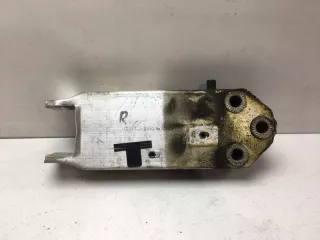51117253877 Кронштейн усилителя бампера переднего (домик) BMW 5 E61 Арт 2-96170
