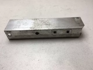 51117158873 Кронштейн усилителя бампера переднего (домик) BMW 5 E61 Арт 2-96642, вид 2