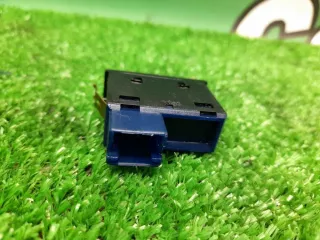 61318365579 Кнопка открытия багажника BMW Z4 E85/E86 Арт 2-102434, вид 2