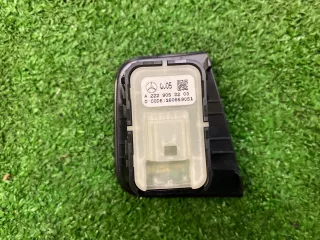 A2229052203 Кнопка стеклоподъемника Mercedes C W205 Арт 2-108288, вид 2