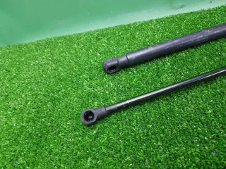 51247060622 Амортизаторы багажника BMW 1 E81/E82/E87/E88 Арт 2-110480, вид 3
