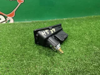 61316930561 Разъем aux BMW 1 E81/E82/E87/E88 Арт 2-117088, вид 3