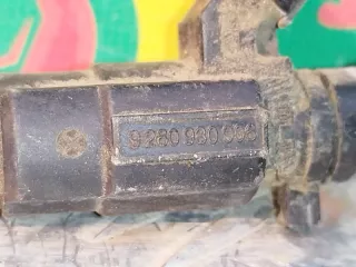 35310-22600 Форсунка Hyundai Elantra XD Арт 2-119873, вид 2