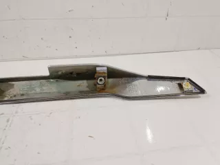 5817A261 Накладка двери (крышки) багажника Mitsubishi Pajero 4 restailing 2 Арт 2-129901, вид 10