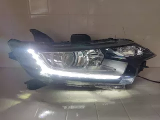 8301C854 Фара галоген с дхо Mitsubishi Outlander 3 restailing 2 Арт 2-132081, вид 1