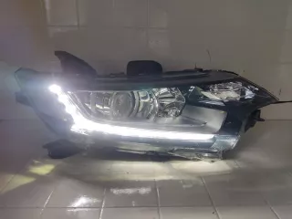 8301C854 Фара галоген Mitsubishi Outlander 3 restailing 2 Арт 2-132182, вид 1
