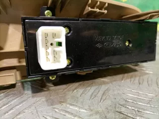 935802J000ABR Кнопка стеклоподъемника задняя левая Kia Mohave Арт 2-141922, вид 5