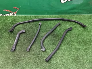 51718215915 Уплотнители капота BMW 3 E46 Арт 2-159185, вид 1