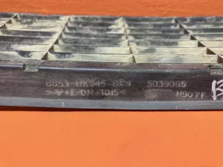 BB53-17K945-BCW Заглушка (решетка) в бампер Ford Explorer 5 Арт 2-171651, вид 5