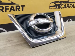 62310BR00A Эмблема в решетку Nissan Qashqai 1  Арт 2-197468, вид 3