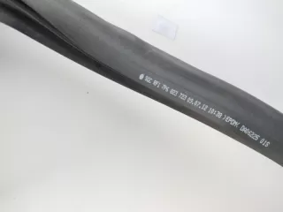 7P6823723 Уплотнитель капота Volkswagen Touareg 2 Арт 2-202335, вид 3