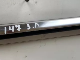 7P0839477D Уплотнитель стекла Volkswagen Touareg 2 Арт 2-209114, вид 5