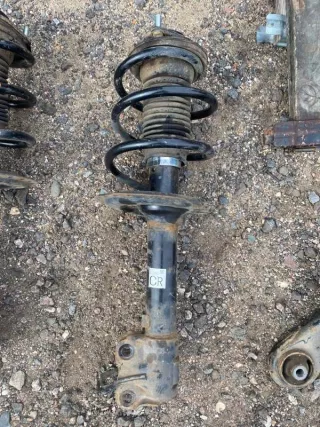 4060A660 Стойка амортизатора Mitsubishi Outlander 3 restailing 2 Арт 2-211654, вид 1