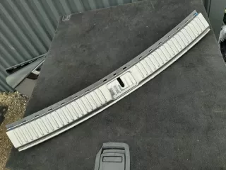 7P0863459E Накладка замка двери багажника Porsche Cayenne 958 Арт 2-221308, вид 1