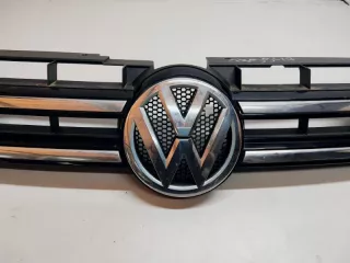 7P6853651A Решетка радиатора Volkswagen Touareg 2 Арт 2-230809, вид 3