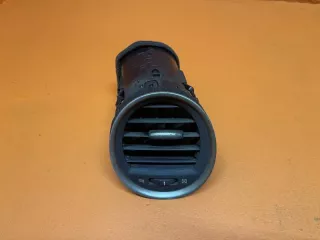 68760-3KA0A Дефлектор обдува салона Infiniti JX Арт 2-236591