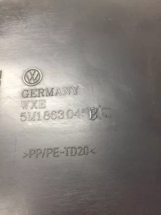 5M1863045C82V Консоль салона (кулисная часть) Volkswagen Tiguan 1 Арт 2-241160, вид 3