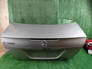 A2117500375 Крышка багажника (дверь 3-5) Mercedes E W211 Арт 2-245528, вид 1