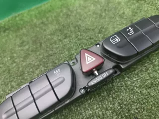 A2038203710 Блок кнопок Mercedes C W203 Арт 2-262663, вид 3