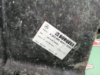 A2036904241 Обшивка багажника Mercedes C W203 Арт 2-272393, вид 10