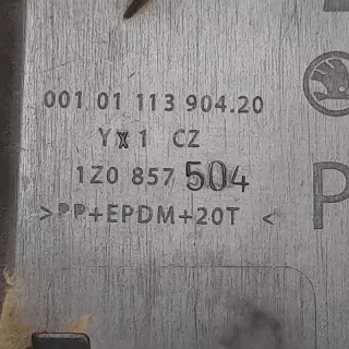 1Z0857504 Накладка декоративная на торпедо Skoda Octavia A5 Арт 2-279393, вид 3